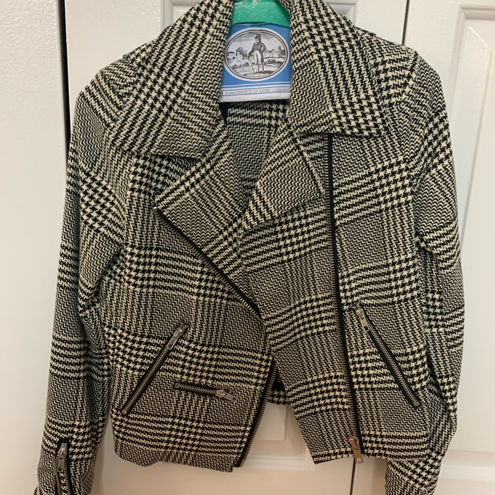 Black and White Blazer - VICI